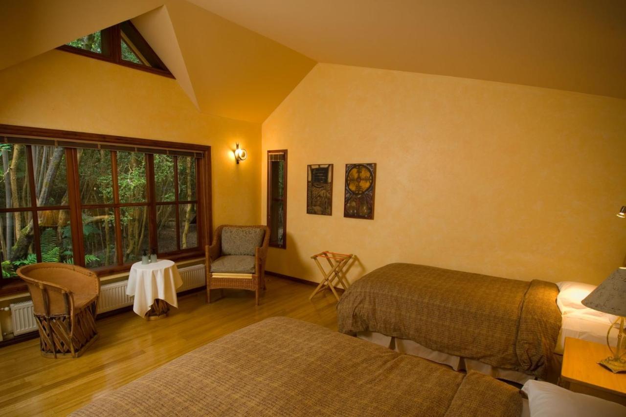 Yan Kee Way Lodge Bungalow Puerto Varas Exterior photo
