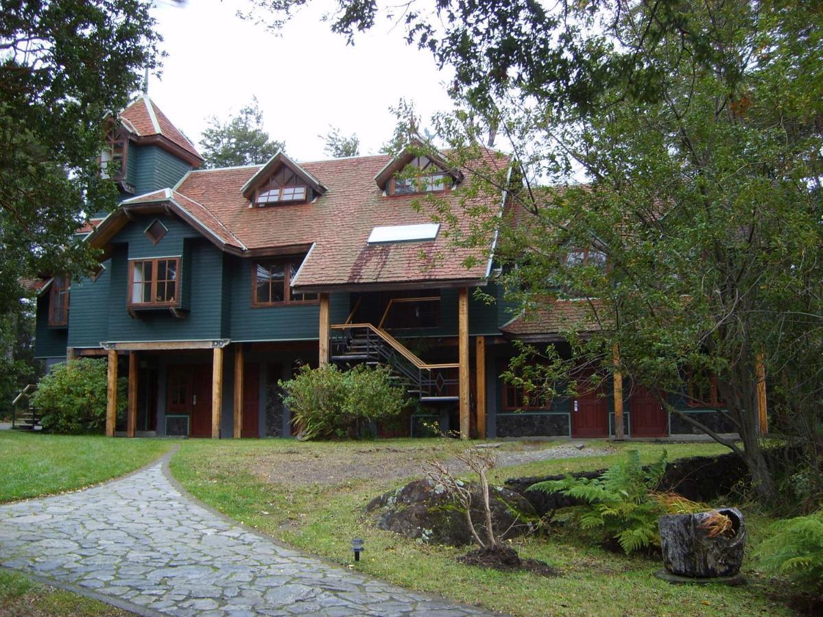 Yan Kee Way Lodge Bungalow Puerto Varas Exterior photo